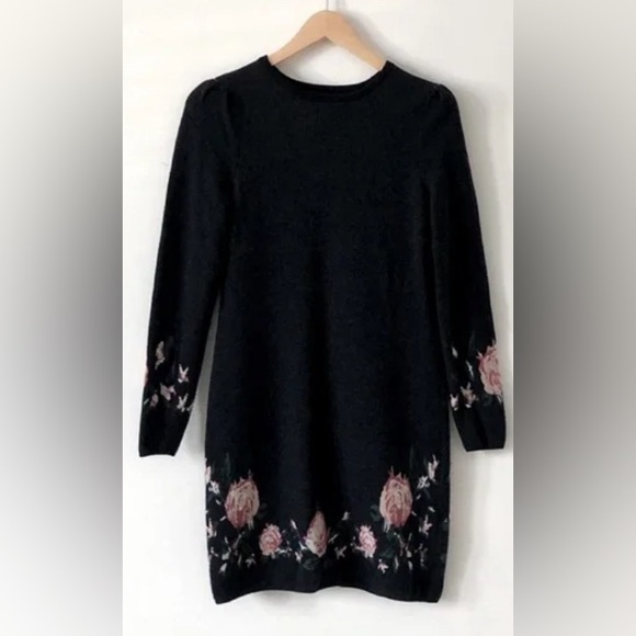 Club Monaco Kerioth Fine Merino wool dress - Picture 10 of 10